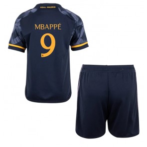 Real Madrid Kylian Mbappe #9 Udebanesæt Børn 2023-24 Kort ærmer (+ korte bukser)